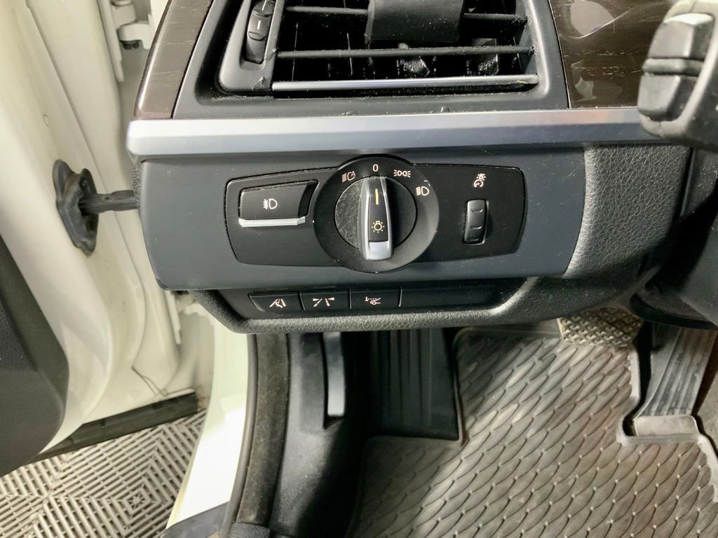 Used 2012 BMW 650i Convertible image 20