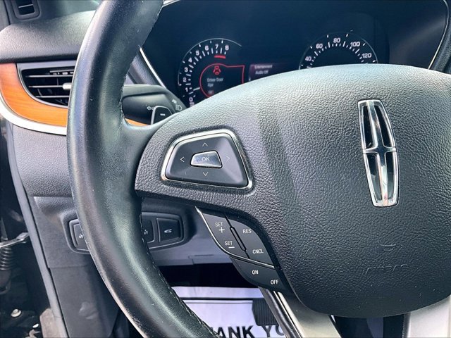 Used 2019 Lincoln MKC Reserve w/ MKC Climate Package AWD/4WD image 18