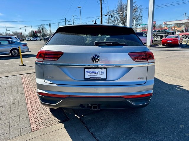 Certified 2022 Volkswagen Atlas Cross Sport SE w/ Panoramic Sunroof Package image 6