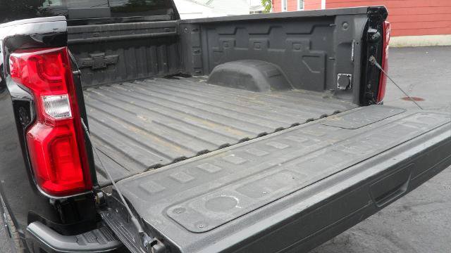 Used 2024 Chevrolet Silverado 2500 LTZ w/ LTZ Plus Package AWD/4WD image 7
