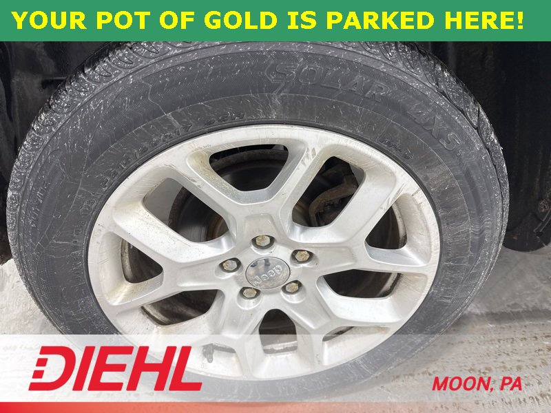 Used 2018 Jeep Renegade Latitude w/ Cold Weather Group image 8