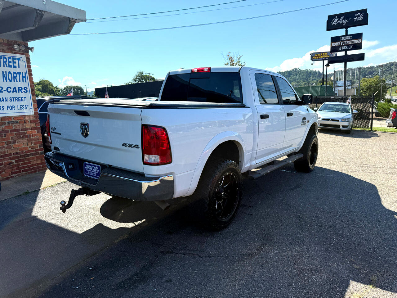 Used 2017 RAM 1500 Outdoorsman image 4