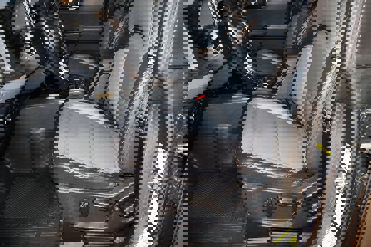 Used 2024 Ford Bronco Everglades image 47