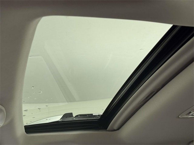 Used 2023 Subaru Outback Touring image 31