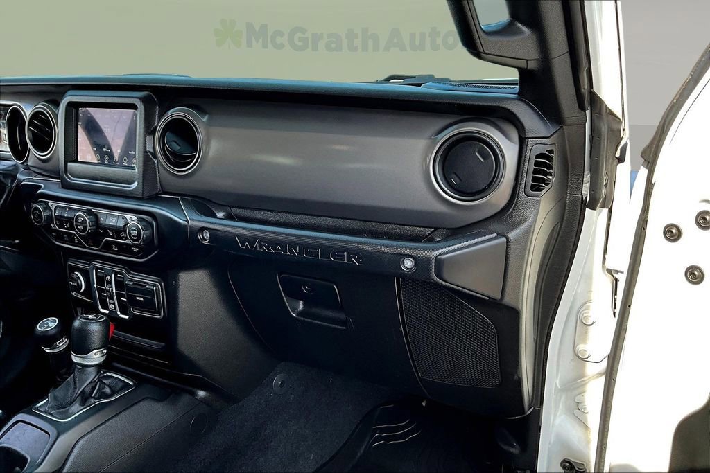 Used 2023 Jeep Wrangler Unlimited w/ Cold Weather Group AWD/4WD image 25