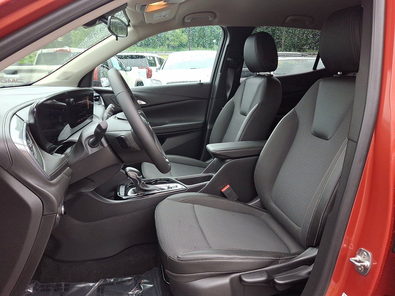 Used 2024 Buick Encore GX Preferred AWD/4WD image 13