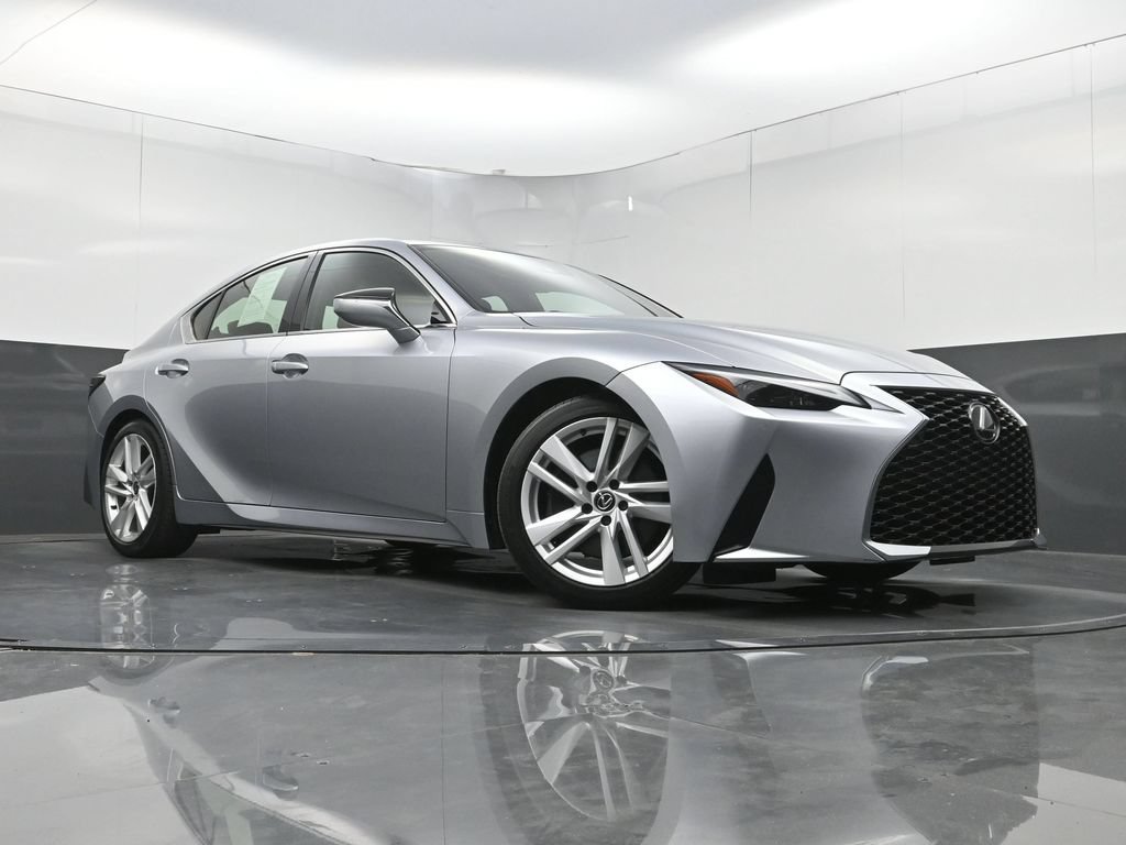 Used 2024 Lexus IS 300 w/ Comfort Package RWD image 23