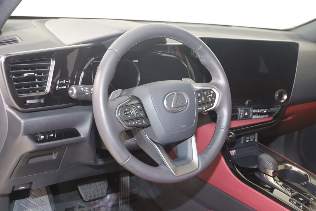 Used 2024 Lexus NX 350h AWD w/ Premium Package image 6