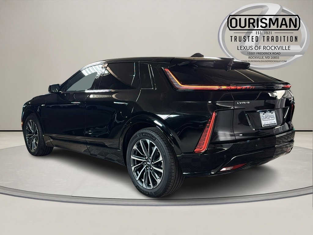 Used 2025 Cadillac Lyriq Sport image 6