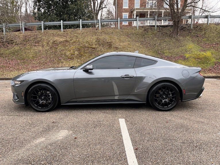 Used 2024 Ford Mustang Coupe image 24