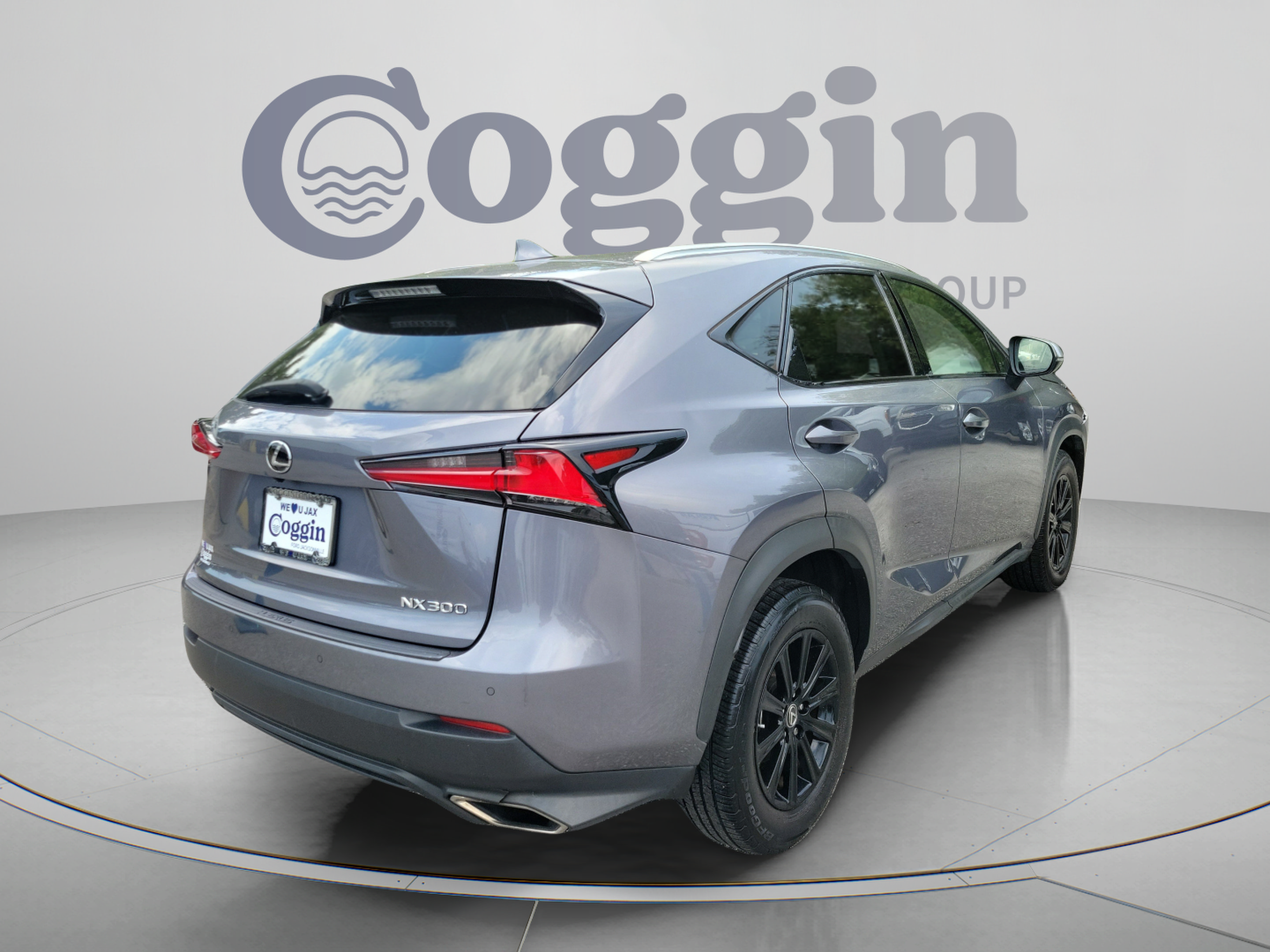 Used 2018 Lexus NX 300 FWD w/ Comfort Package image 3
