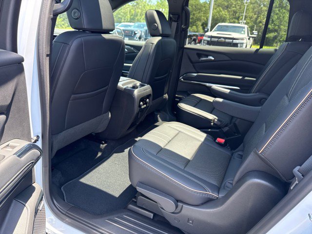 New 2026 Chevrolet Traverse High Country FWD image 19