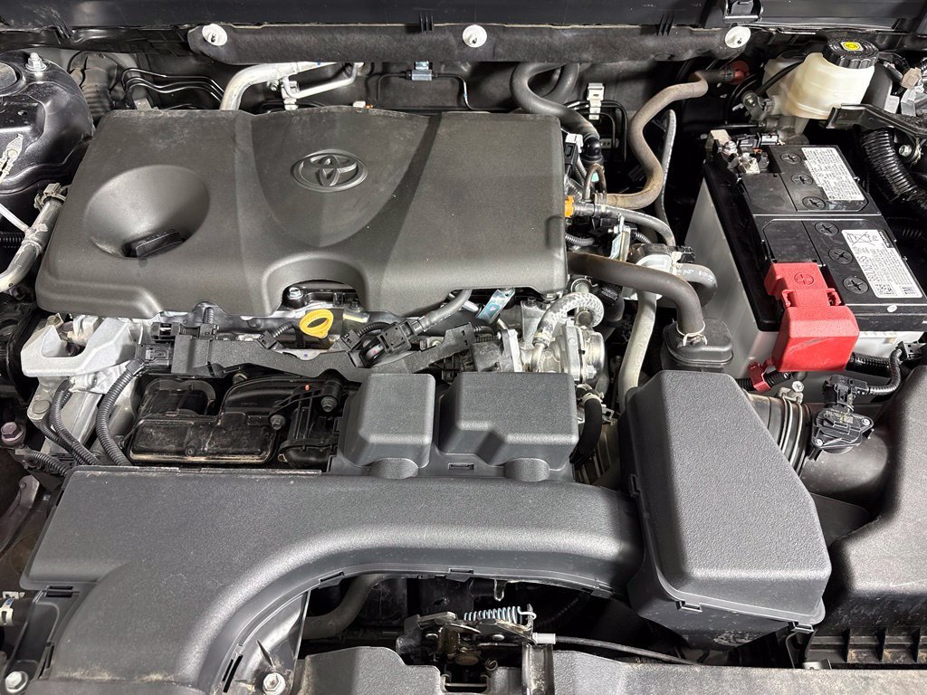 Used 2024 Toyota RAV4 LE FWD image 38