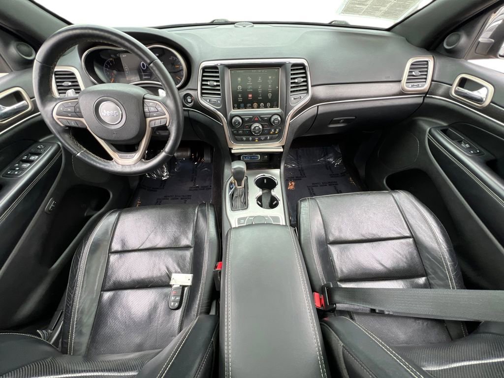 Used 2017 Jeep Grand Cherokee Limited w/ Luxury Group II image 8