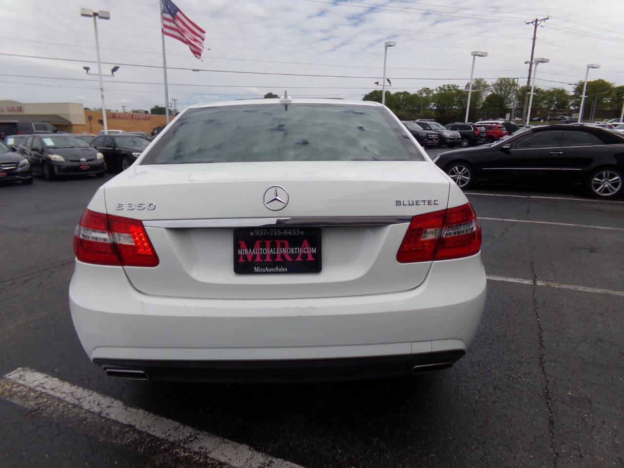 Used 2013 Mercedes-Benz E 350 BlueTEC Sedan image 3
