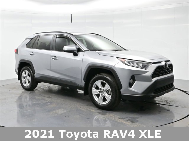 Used 2021 Toyota RAV4 XLE w/ Convenience Package