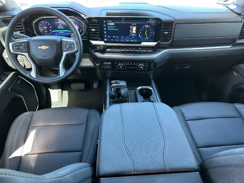 Used 2026 Chevrolet Silverado 1500 LTZ w/ LTZ Premium Package RWD image 23