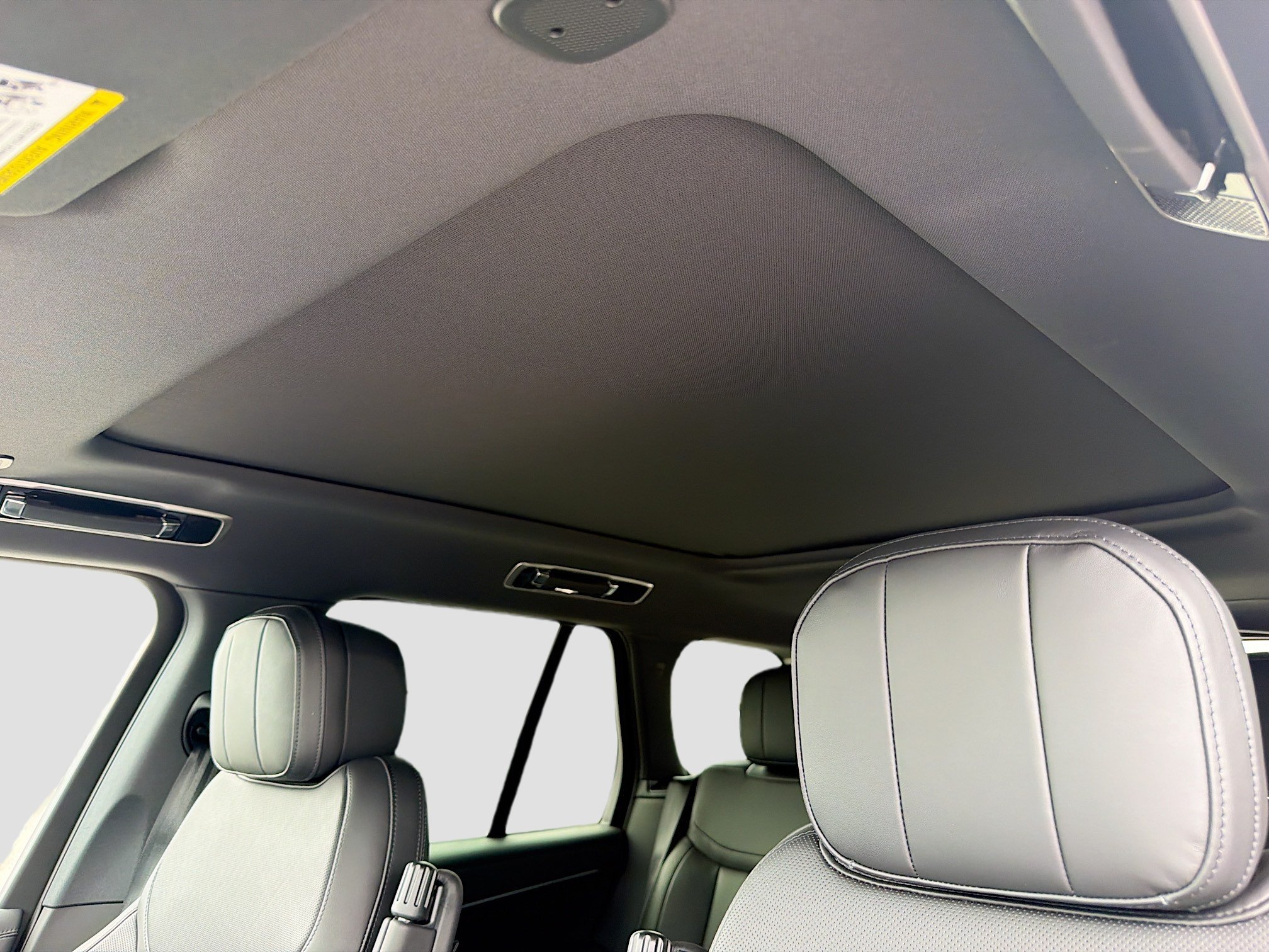 New 2026 Land Rover Range Rover SE AWD/4WD image 28