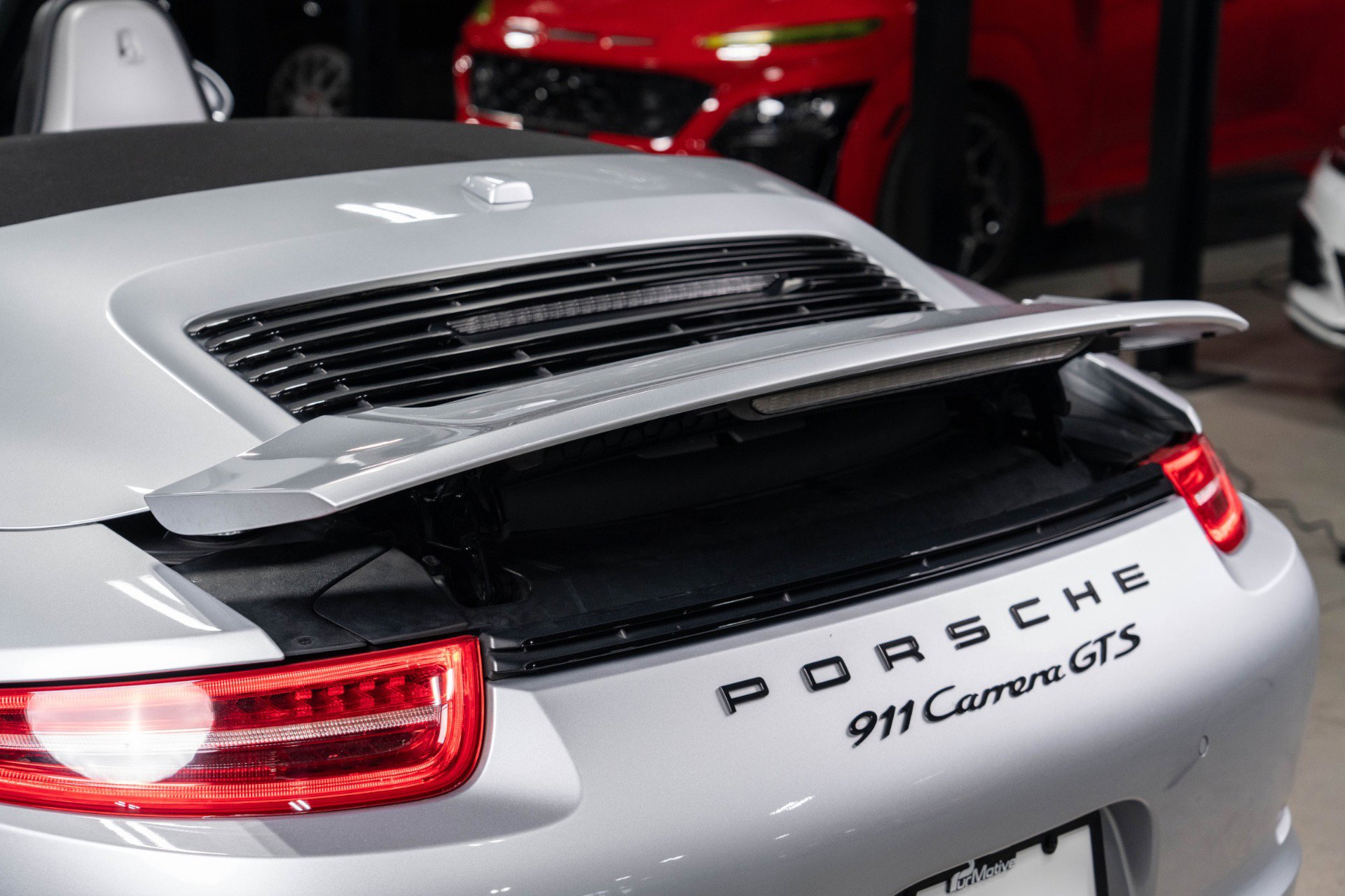 Used 2015 Porsche 911 Carrera GTS RWD image 37