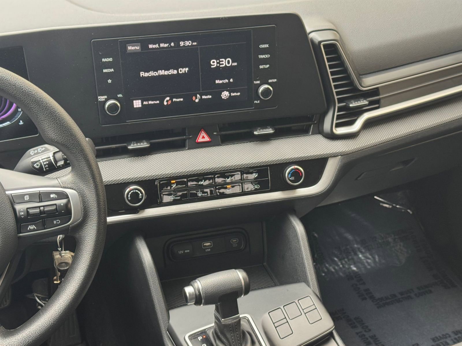 Used 2025 Kia Sportage LX FWD image 20