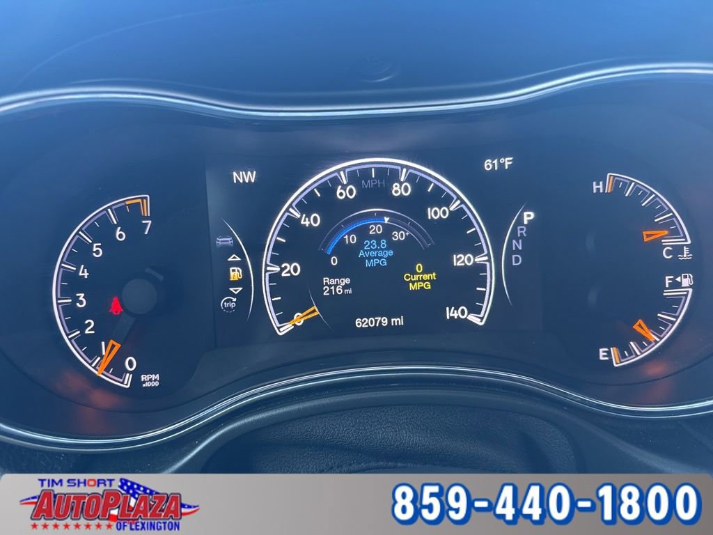Used 2022 Jeep Grand Cherokee Limited image 4