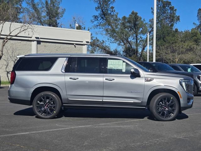 New 2026 GMC Yukon XL Denali image 3