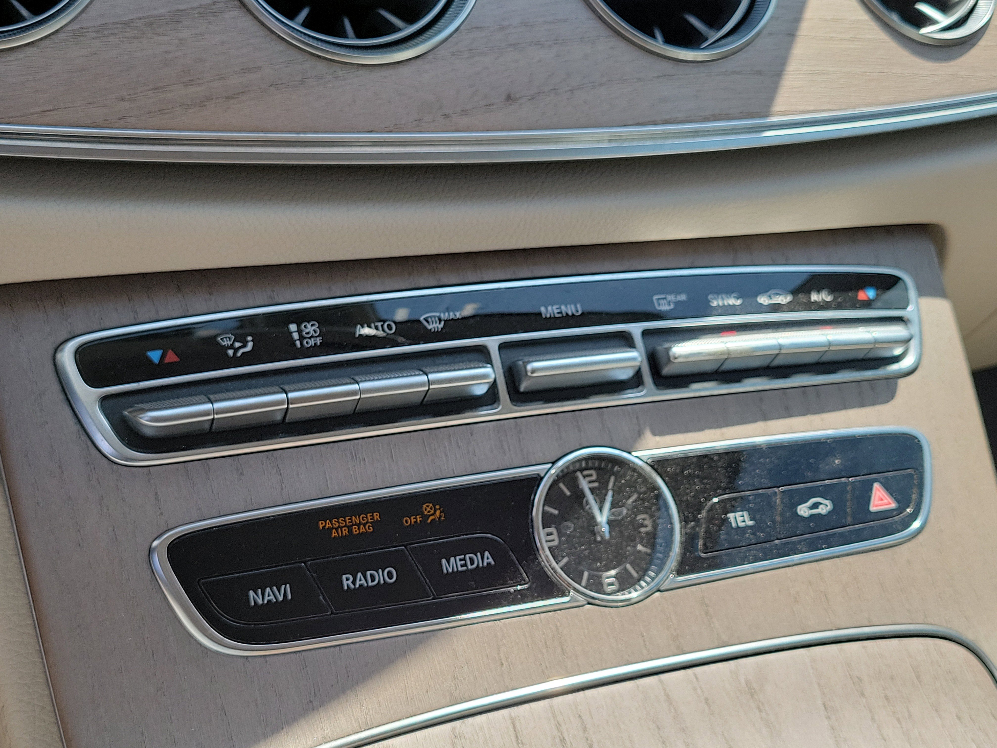 Used 2019 Mercedes-Benz E 450 Cabriolet image 26