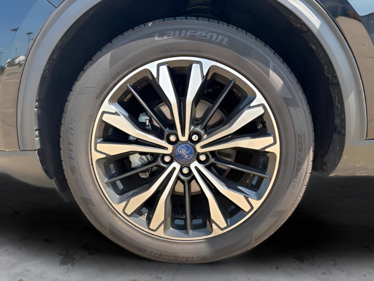 Used 2022 Ford Escape SEL w/ SEL Stealth AWD Package image 14