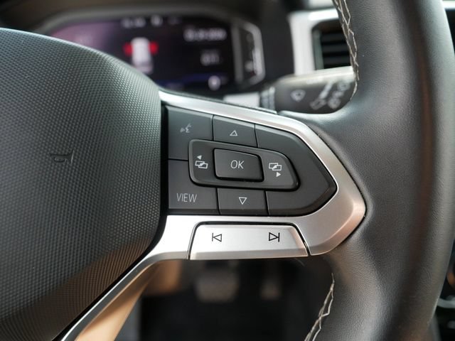 Certified 2022 Volkswagen Atlas SE w/ Panoramic Sunroof Package AWD/4WD image 26