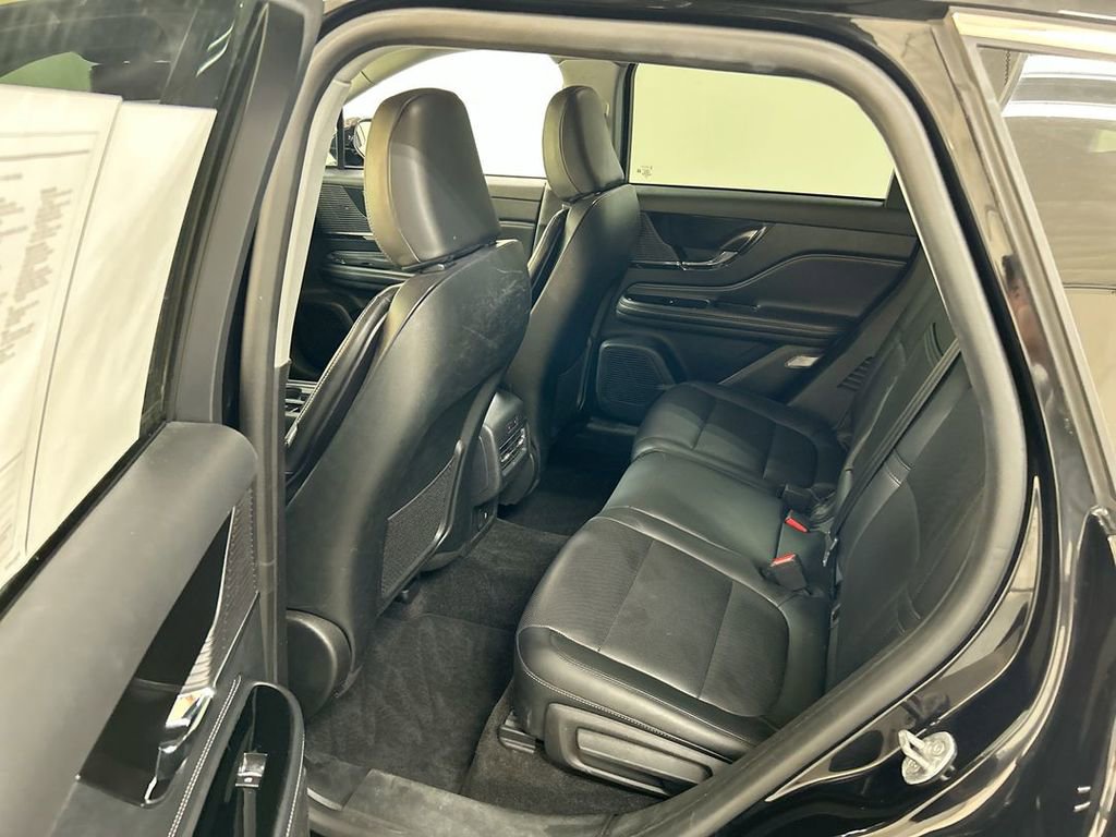 Used 2022 Lincoln Corsair AWD w/ Equipment Group 101A image 20