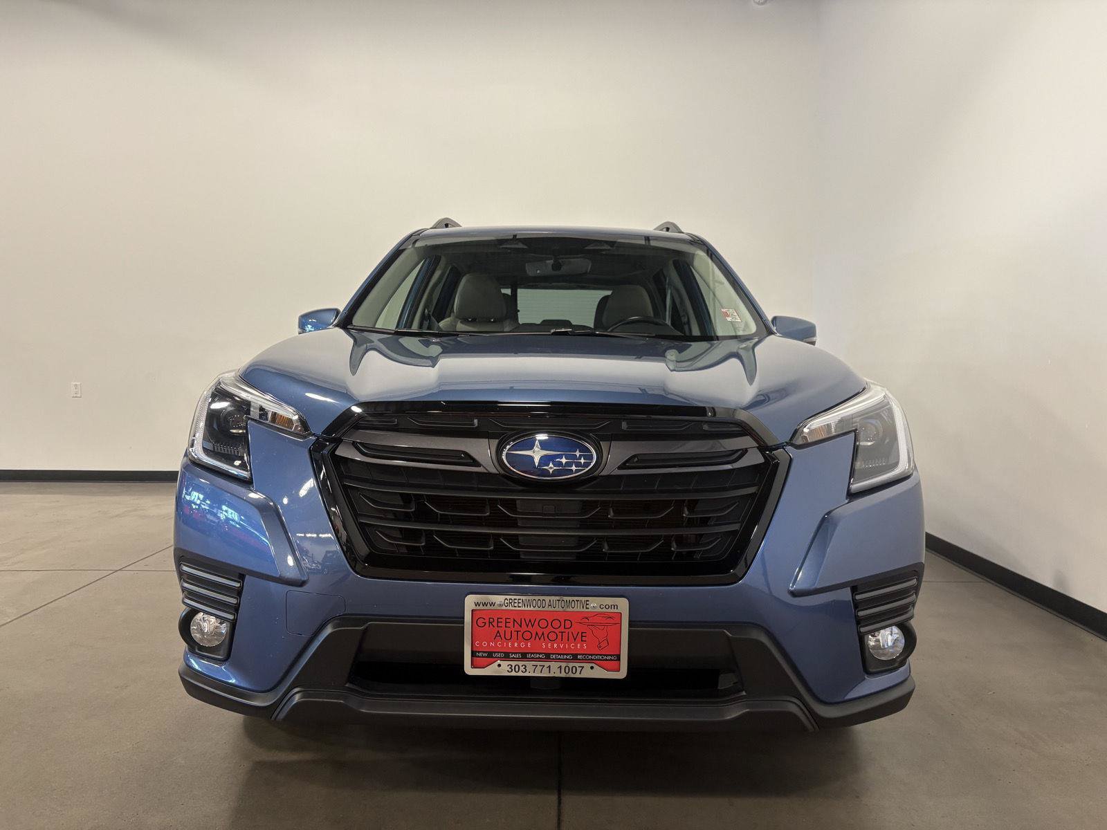 Used 2023 Subaru Forester Limited AWD/4WD image 8