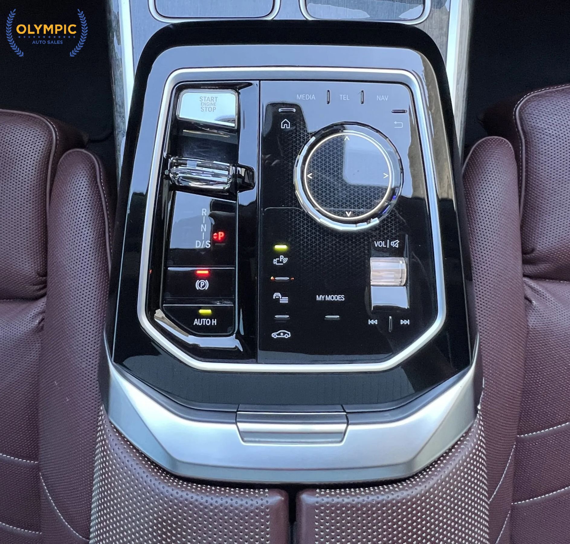 Used 2023 BMW 740i image 31