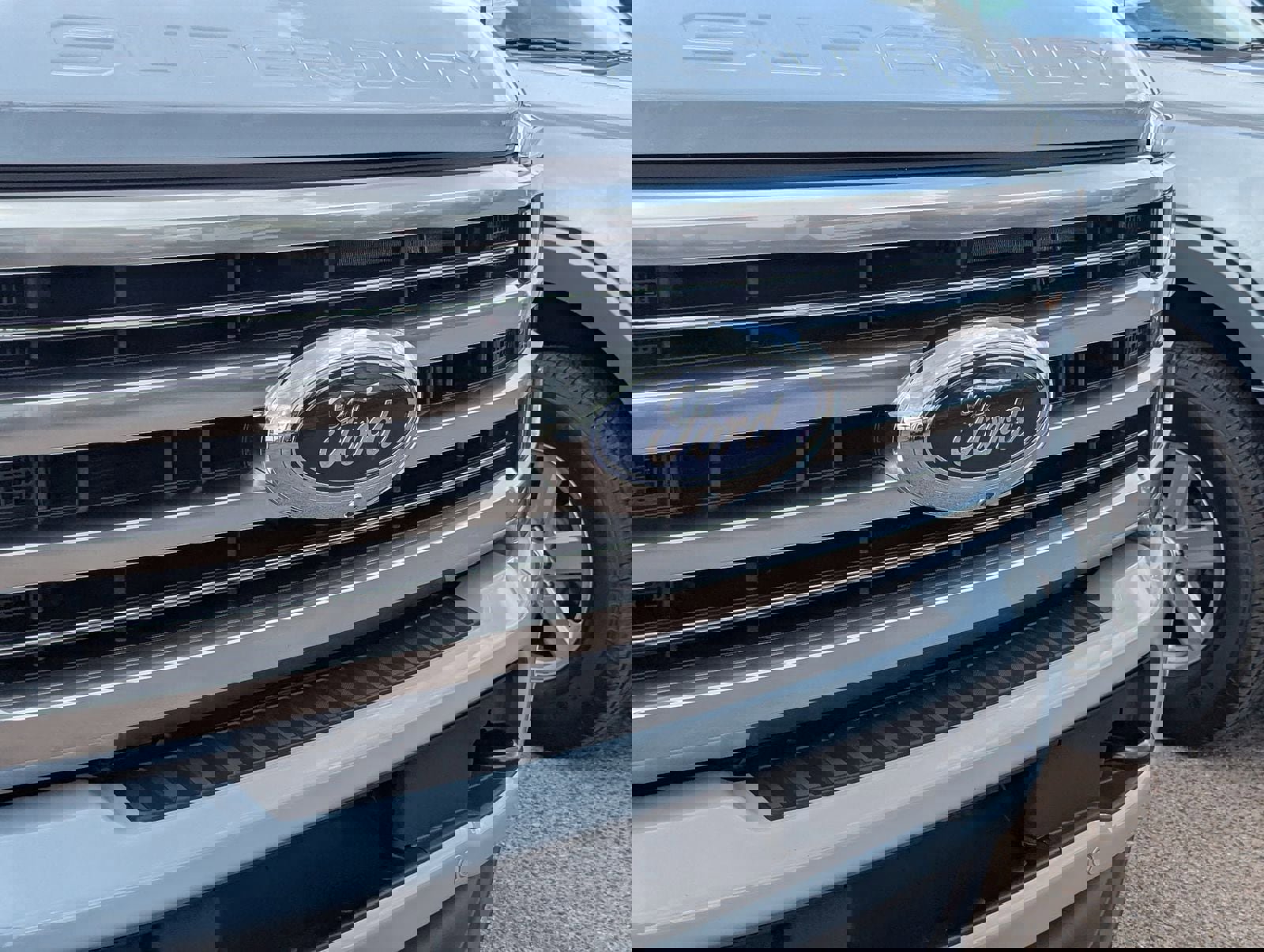 Certified 2026 Ford F250 Platinum w/ Platinum Plus Package image 3