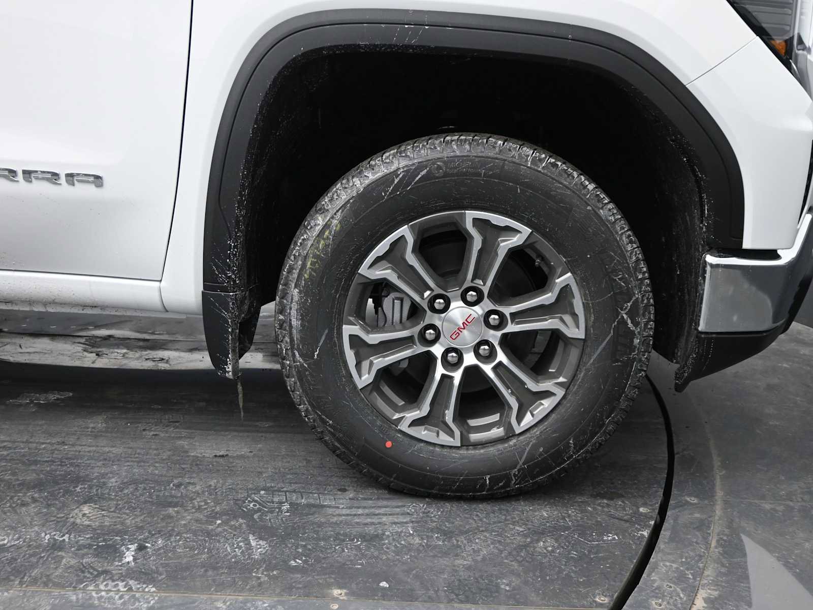 New 2026 GMC Sierra 1500 SLE w/ Preferred Package image 10