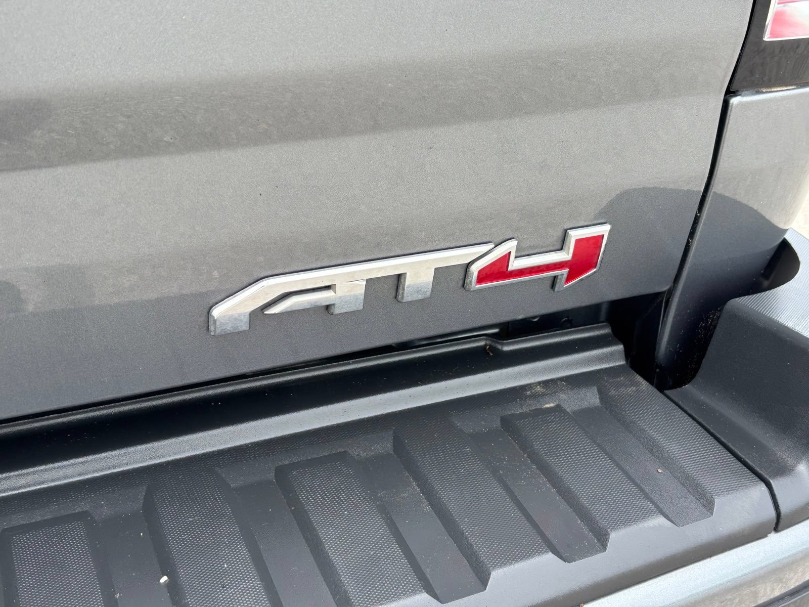 Used 2021 GMC Canyon AT4 w/ Driver Alert Package AWD/4WD image 12