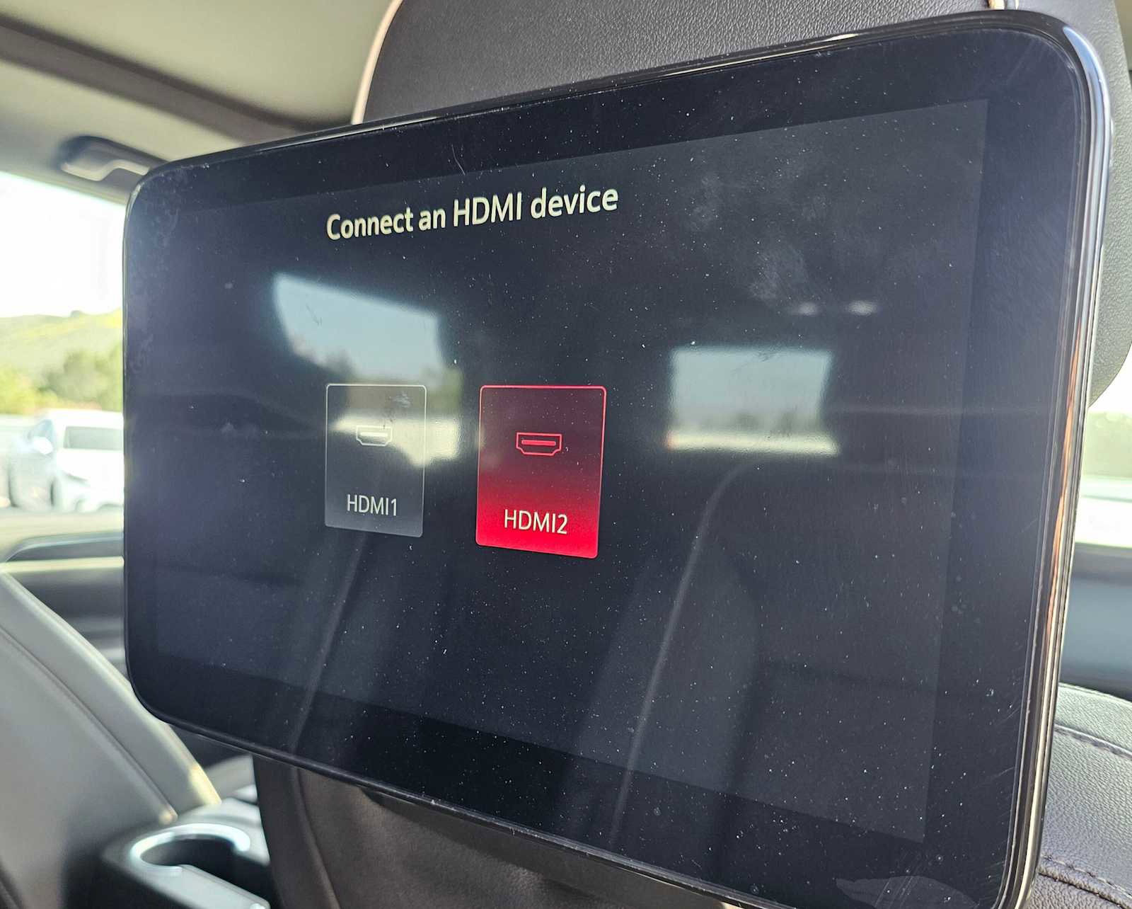 Used 2023 GMC Yukon SLT w/ SLT Premium Package image 13