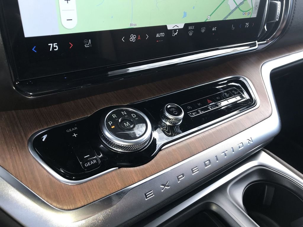 New 2026 Ford Expedition Max King Ranch image 19