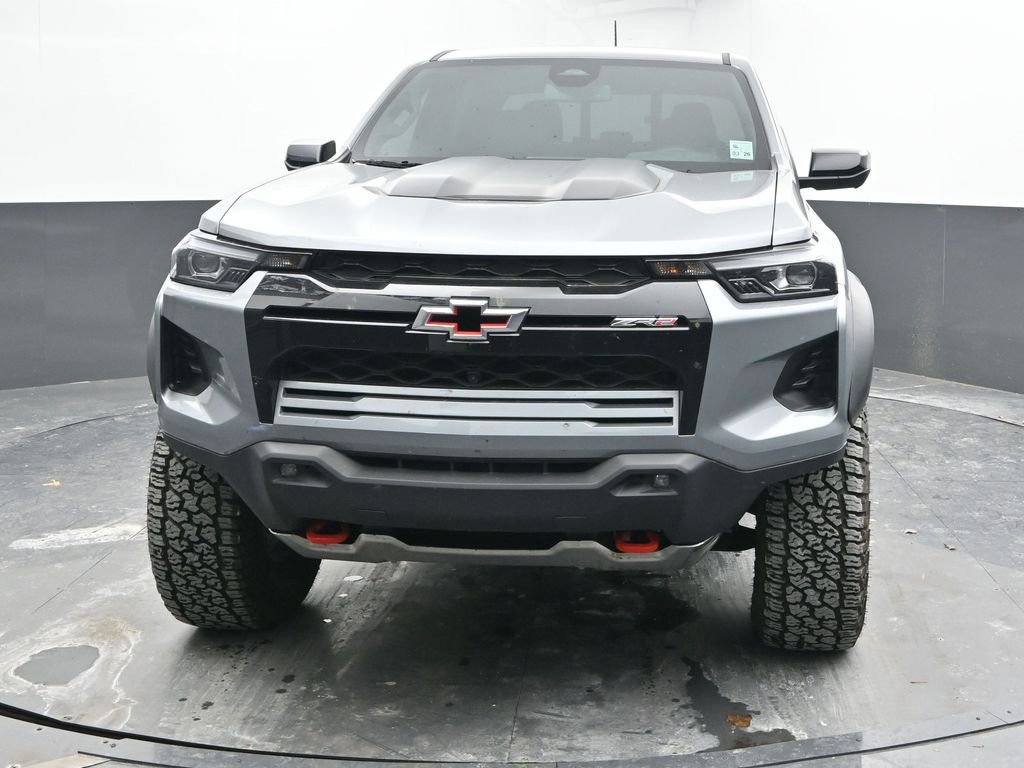 Used 2024 Chevrolet Colorado ZR2 w/ ZR2 Convenience Package III image 4