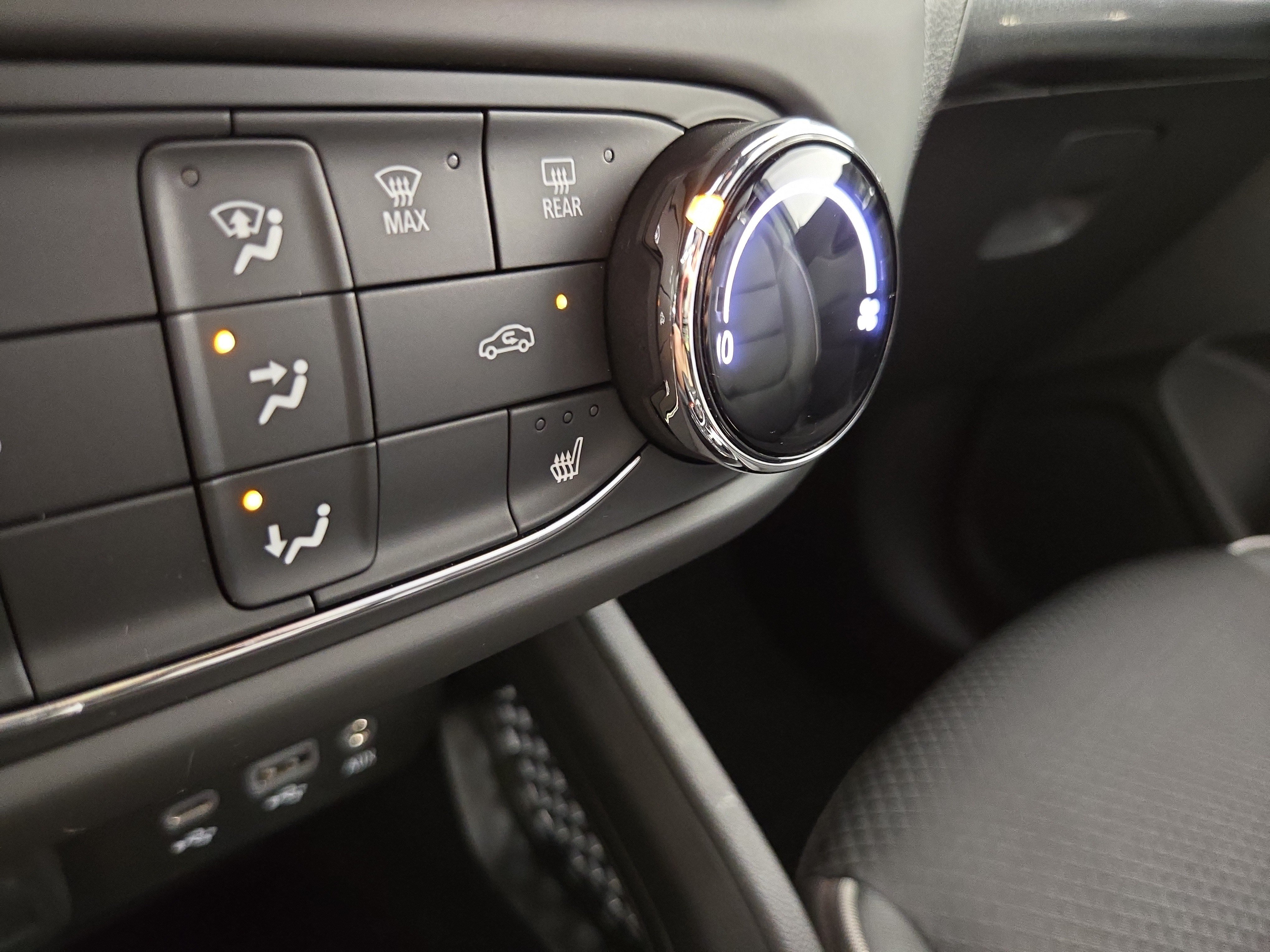 Certified 2023 Chevrolet TrailBlazer RS FWD image 25