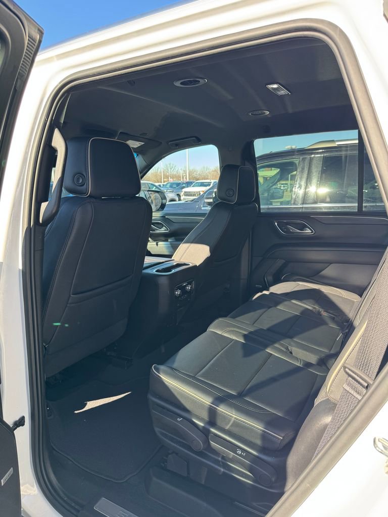 Used 2024 GMC Yukon SLT image 29