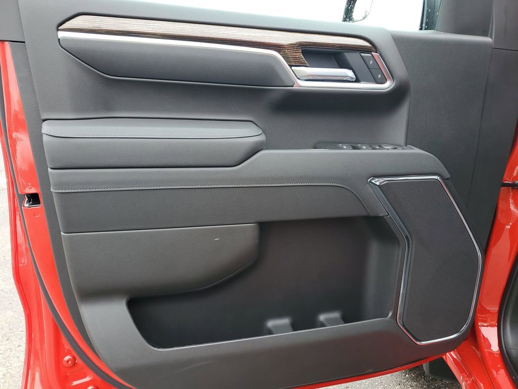 New 2026 GMC Sierra 1500 Elevation image 11