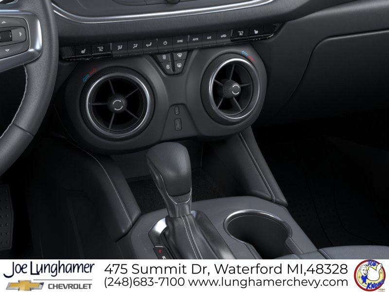 New 2026 Chevrolet Blazer LT w/ Midnight/Sport Edition FWD image 25