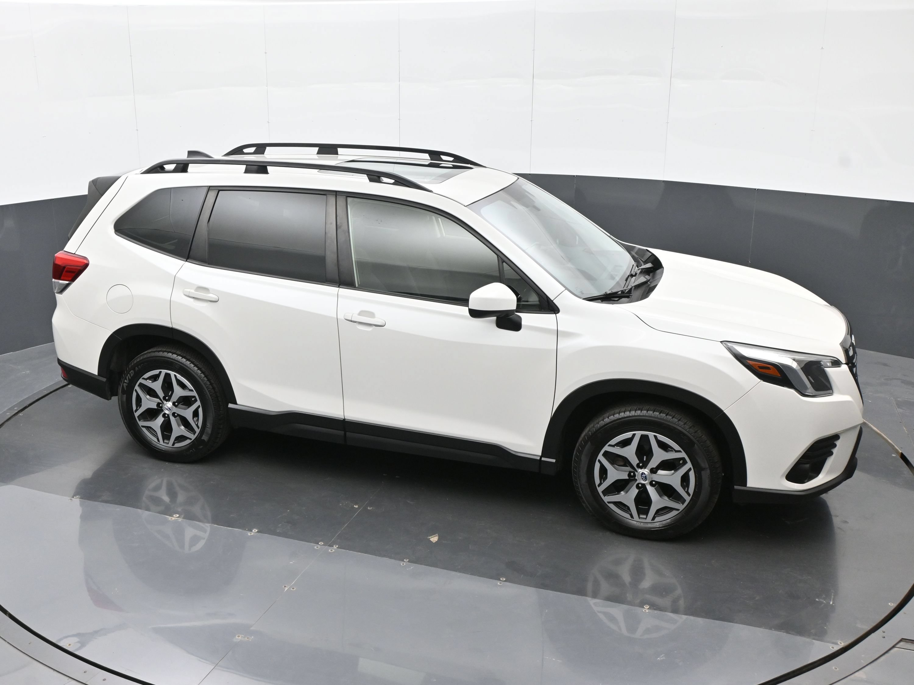 Used 2024 Subaru Forester Premium AWD/4WD image 37
