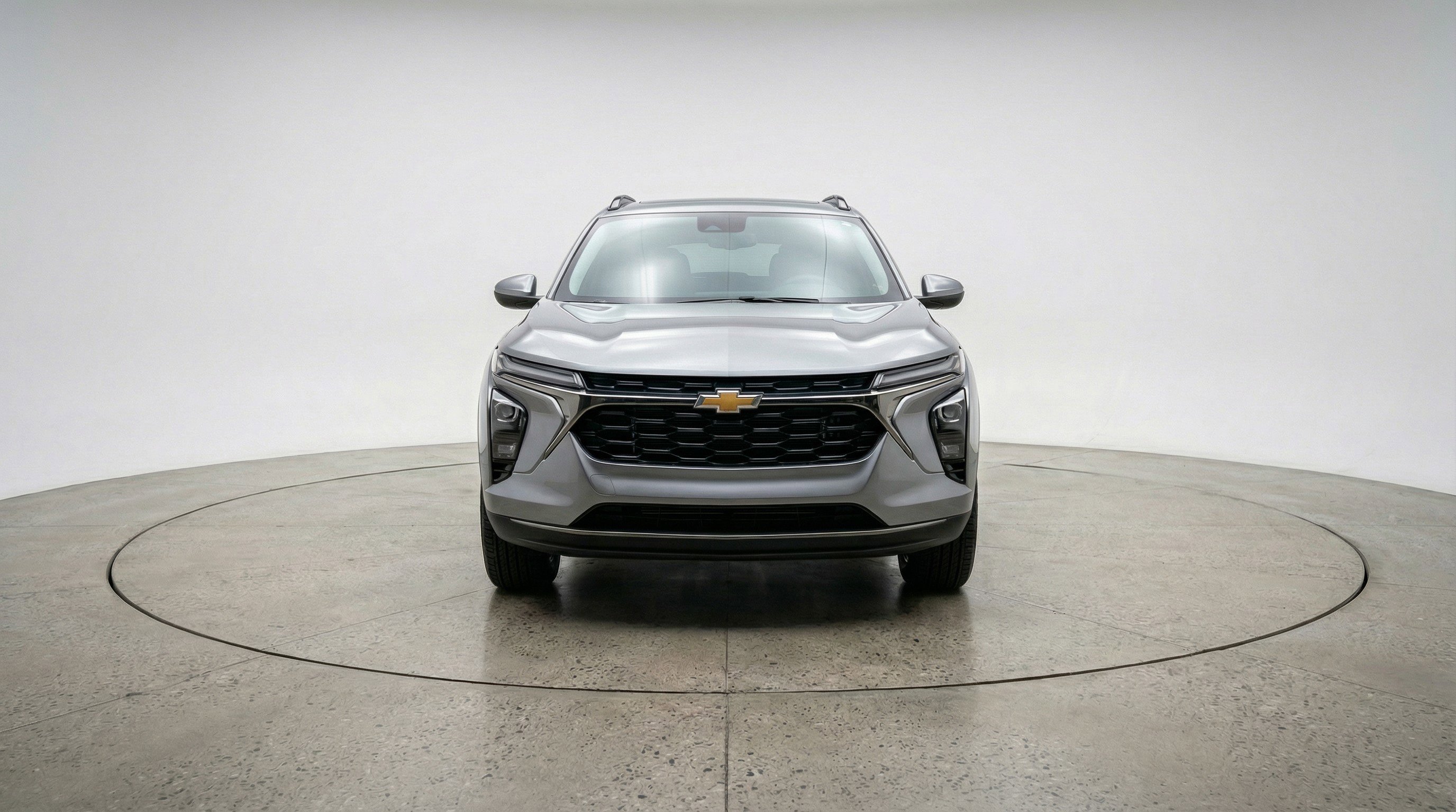 Used 2025 Chevrolet Trax LT w/ LT Convenience Package image 2
