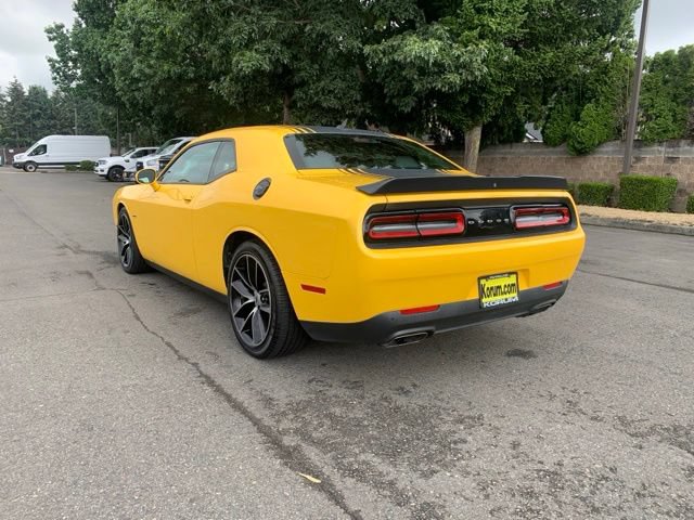 Used 2018 Dodge Challenger R/T Plus RWD image 3