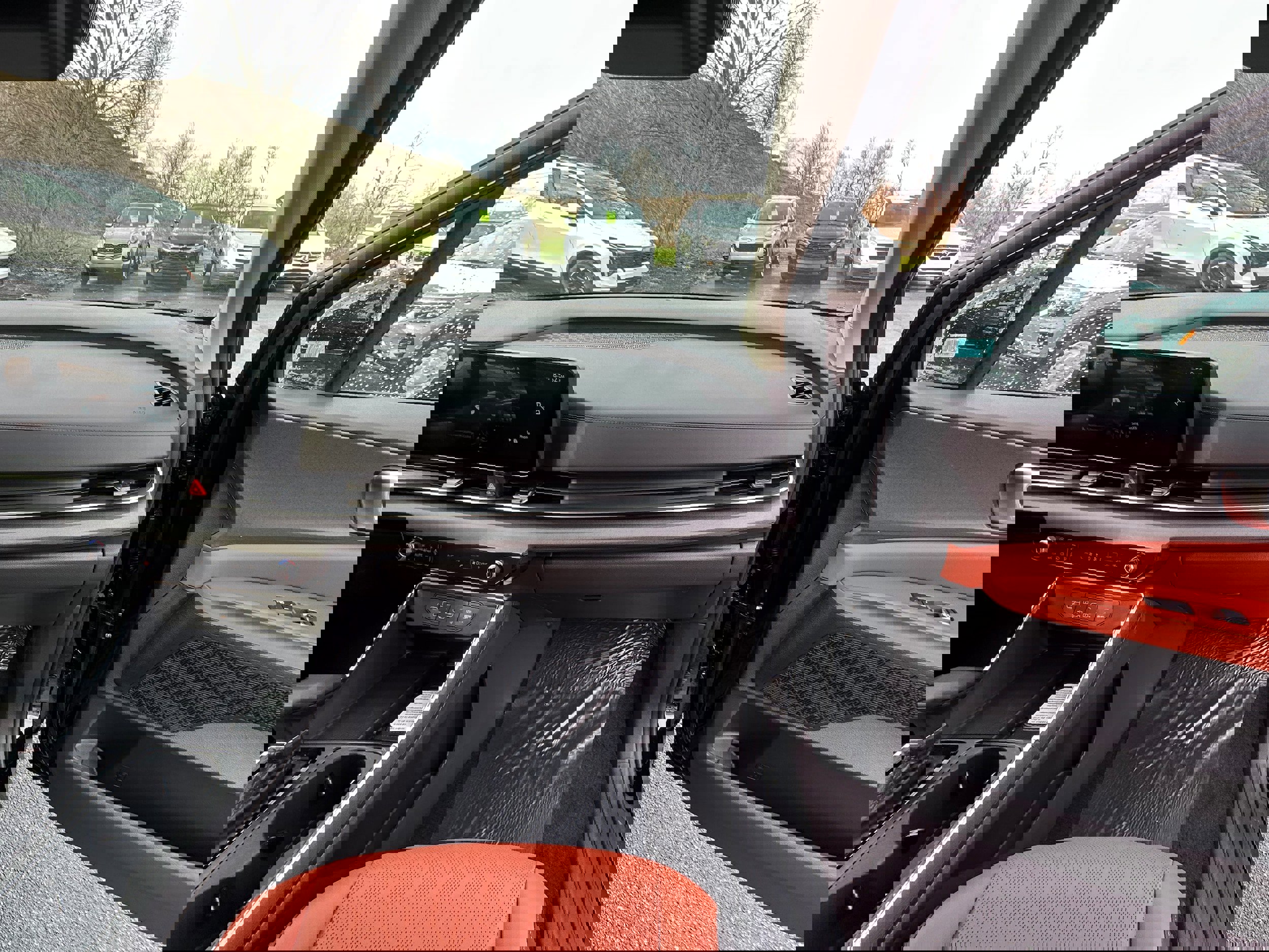 New 2026 Kia Carnival EX image 25