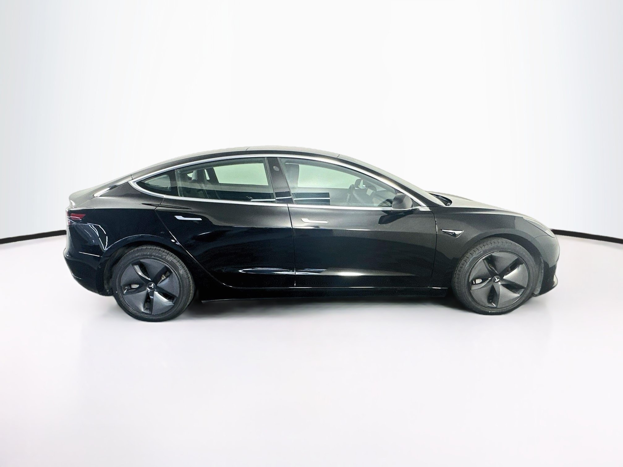 Used 2018 Tesla Model 3 Mid Range RWD image 10