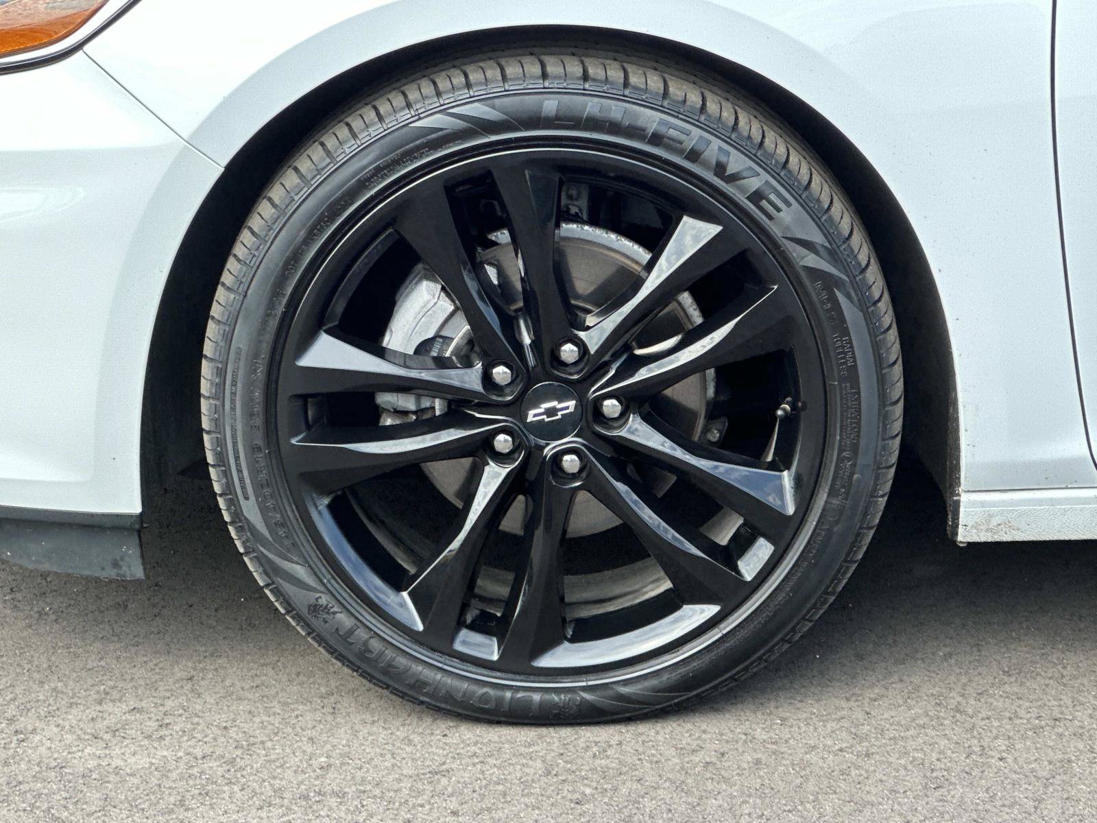 Certified 2024 Chevrolet Malibu LT w/ Sport Edition FWD image 8