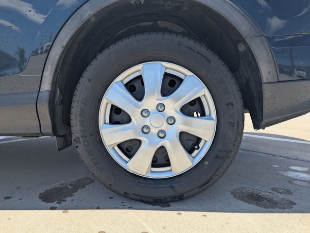 Used 2018 Toyota RAV4 LE FWD image 15