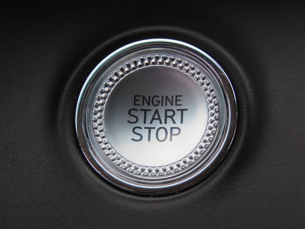 Used 2025 Genesis GV70 2.5T image 11